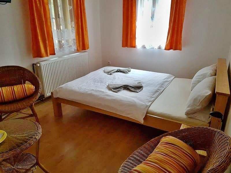 Pension Pod Kastany Srbská Kamenice Buitenkant foto