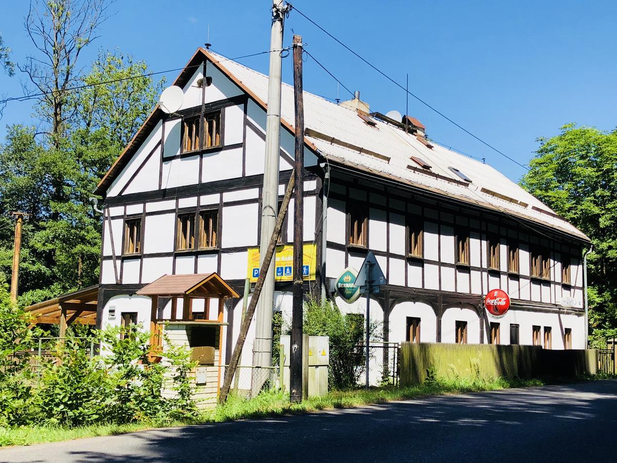 Pension Pod Kastany Srbská Kamenice Buitenkant foto