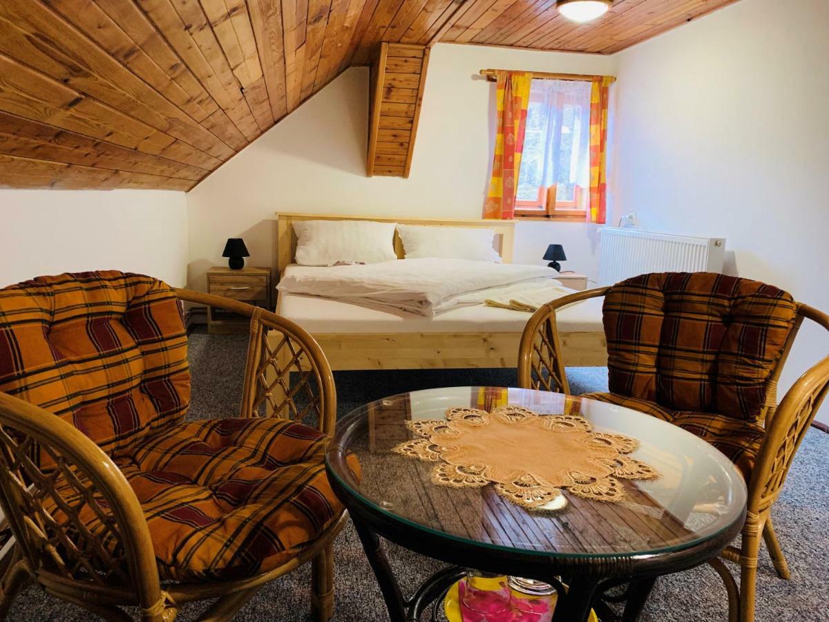 Pension Pod Kastany Srbská Kamenice Buitenkant foto