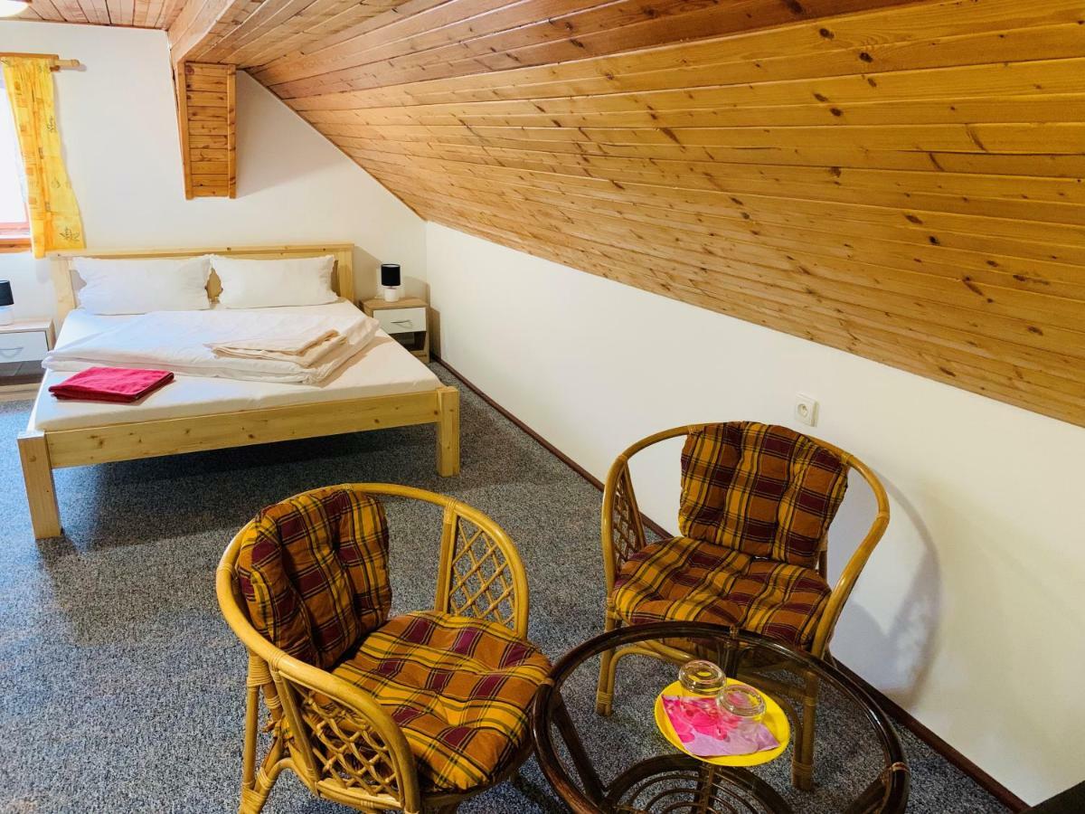 Pension Pod Kastany Srbská Kamenice Buitenkant foto