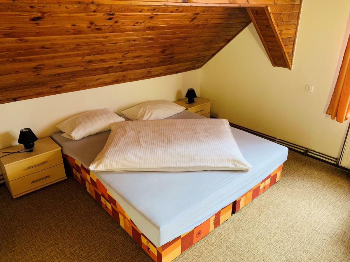 Pension Pod Kastany Srbská Kamenice Buitenkant foto